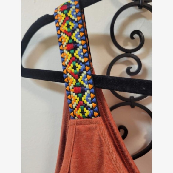 Orange Tank Top Knotted Hem Detail Embroidered Shoulder Straps V-Neck - Picture 7 of 8